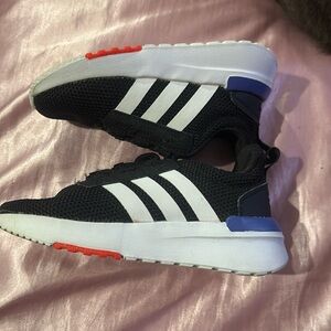 ADIDAS RACER TR21